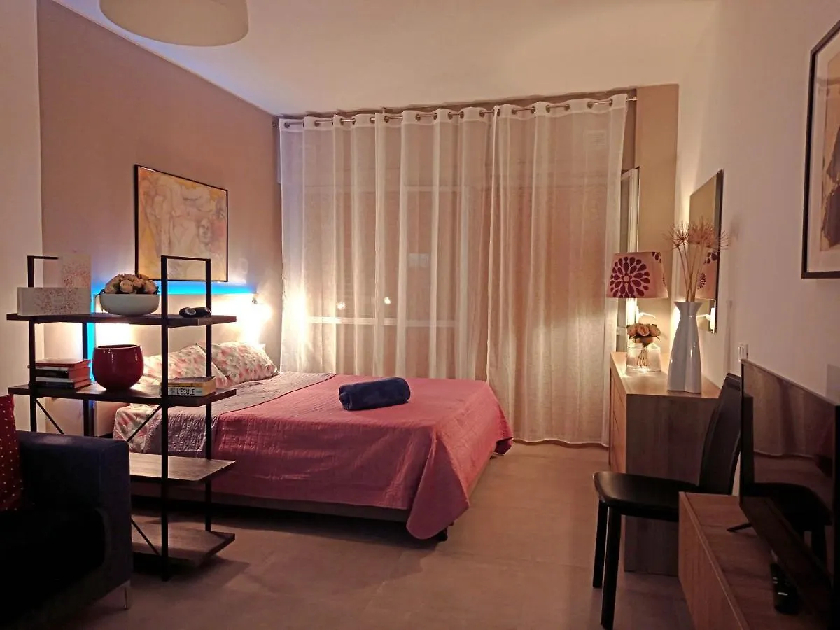 Il Piccolo Loft Apartment Ventimiglia Italy